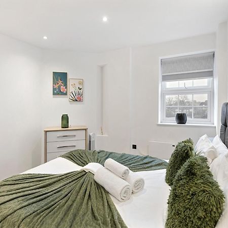 Bright And Spacious Apartment - Excellent Location Londres Extérieur photo